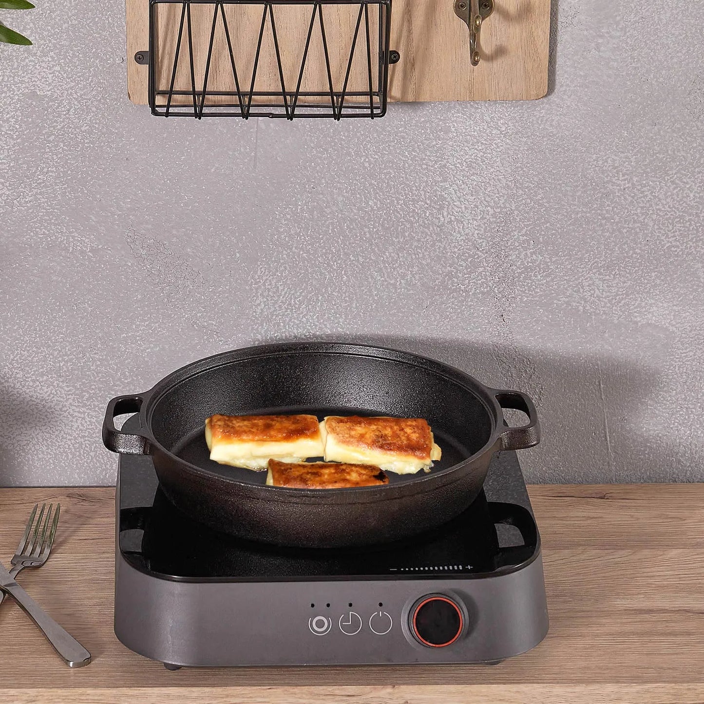 Pre-Seasoned Cast Iron Skillet 23cm, Oven & Stovetop Safe