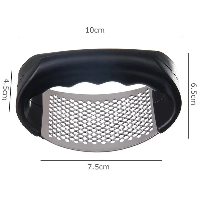 Curved Stainless Steel Garlic Press – Manual Garlic Crusher & Mincer with Ergonomic Handle – Best for Fresh Crushed Garlic & Ginger – Available in Black & Silver