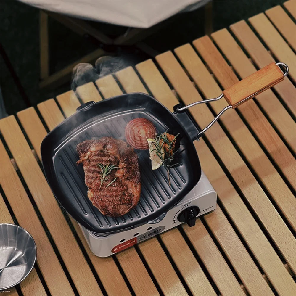 Grill Pan with Foldable Wooden Handle – Non-Stick Pan Perfect for Grilling Steak, Meat, Fish & Vegetables – Available in 20cm, 24cm, 28cm