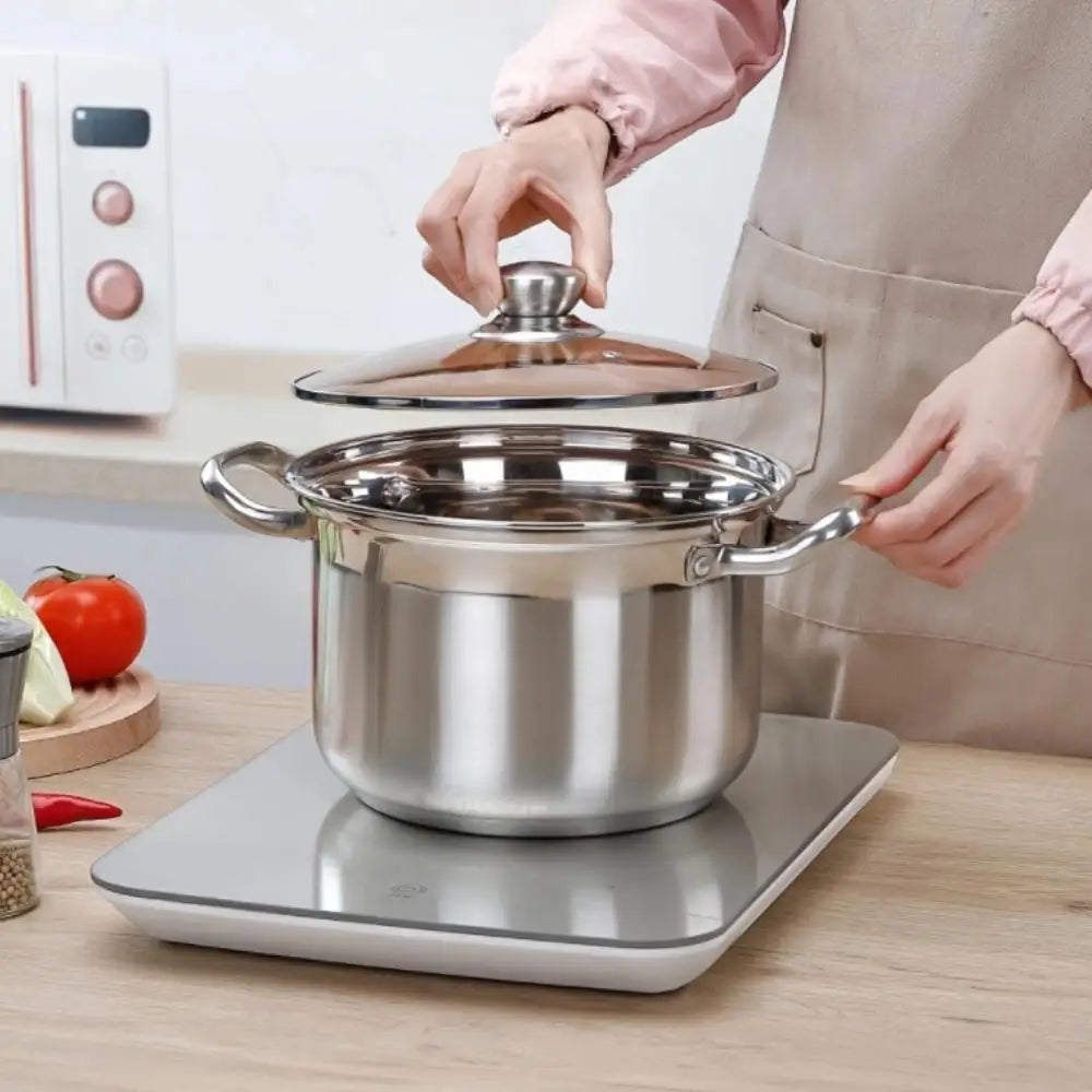 Stainless Steel Soup & Stock Pot with Glass Lid & Dual Handles – Durable Cooking Pot for Soups, Stews, Boiling Pasta, Frying, Searing, Stocks & One-Pot Meals – Compatible with Gas, Induction & Electric Stoves – Available in 22cm & 26cm