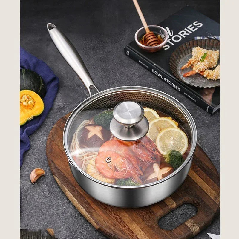 Honeycomb Stainless Steel Saucepan with Glass Lid & Long Handle – Saucepan for Boiling Milk, Soups, Sauces & Daily Meals – Heat-Resistant Grip – Induction & Gas Stove Compatible – 20cm