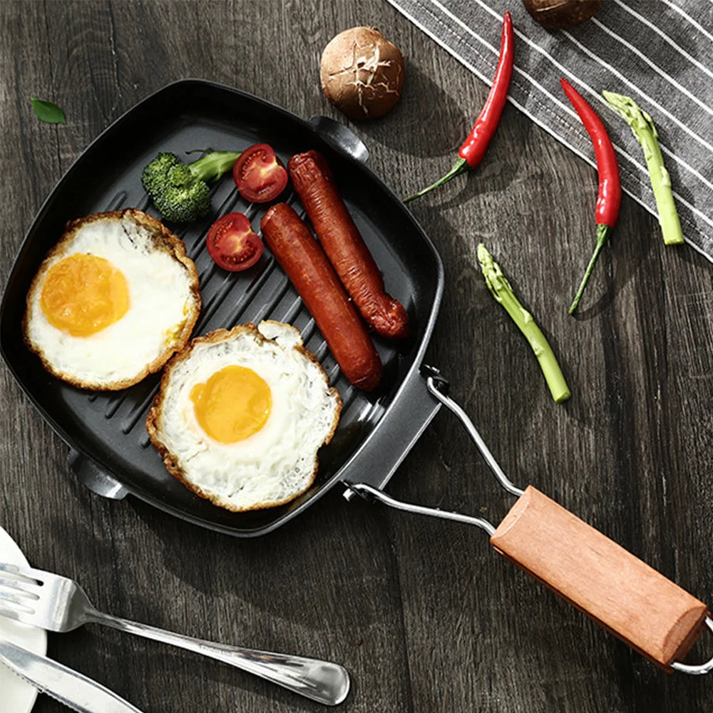 Grill Pan with Foldable Wooden Handle – Non-Stick Pan Perfect for Grilling Steak, Meat, Fish & Vegetables – Available in 20cm, 24cm, 28cm