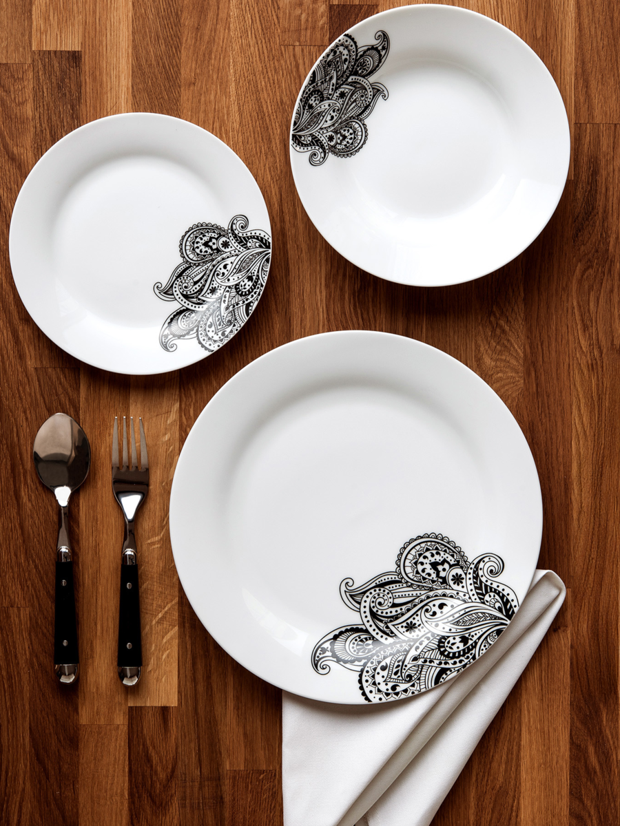 12 Piece Black Heritage Pattern Dinner Set
