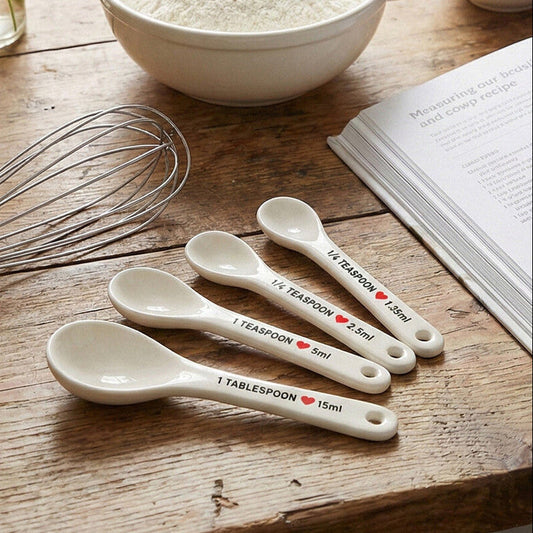 Set of 4 Heart Design Dolomite Measuring Spoons