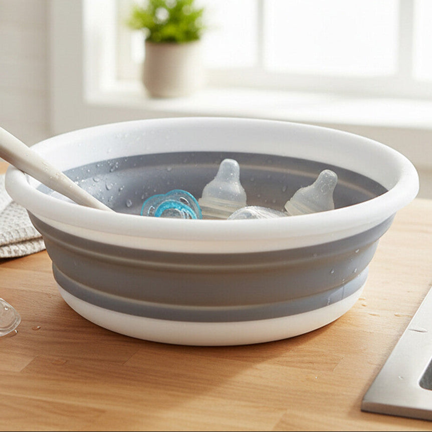 Collapsible Grey and White Washing Up Bowl