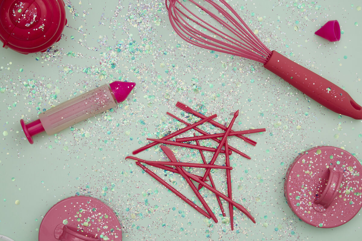 Hot Pink 3 Piece Cake Decorating Pen Set