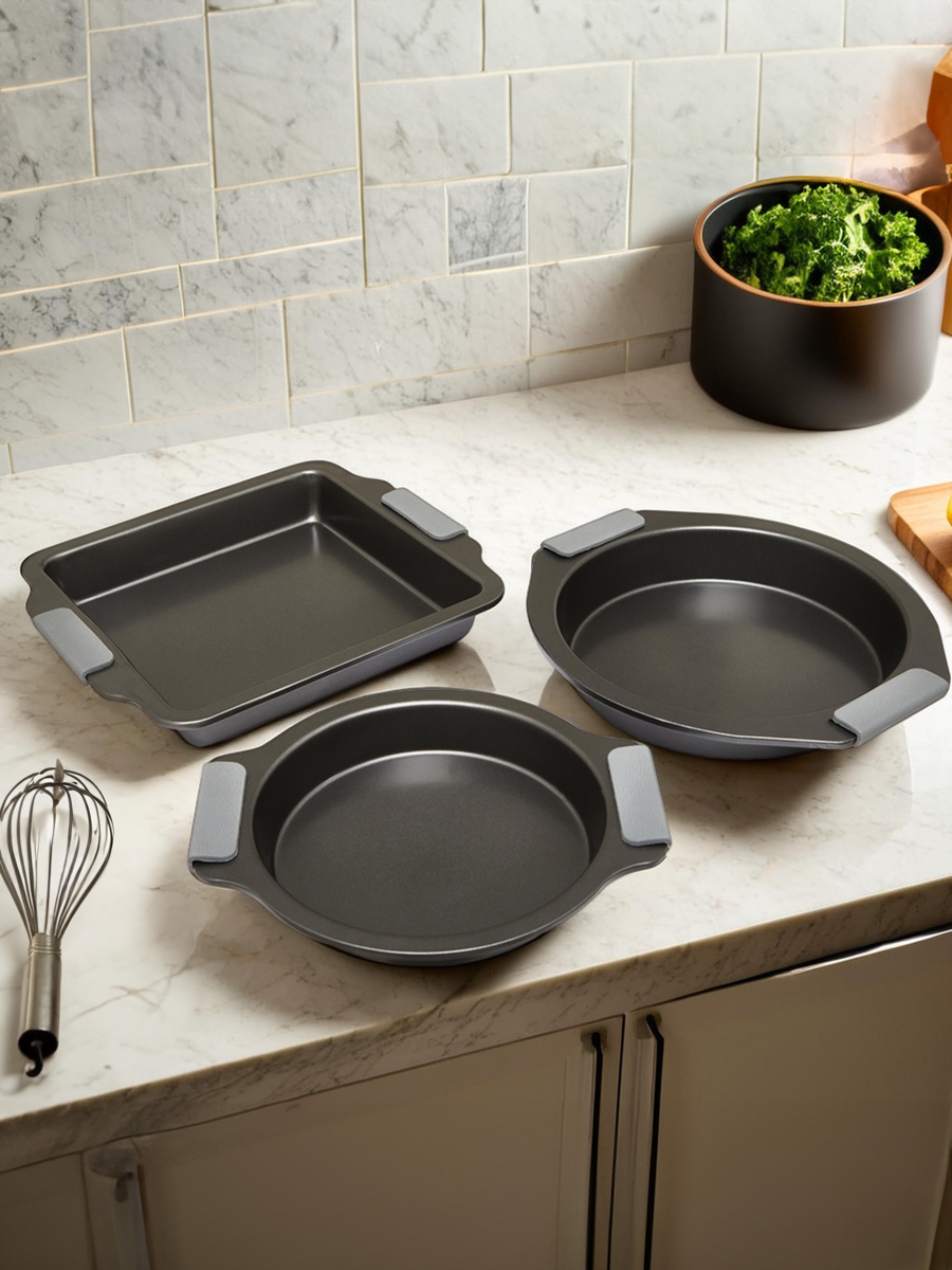 Set of Three Grey Non Stick Baking Dishes