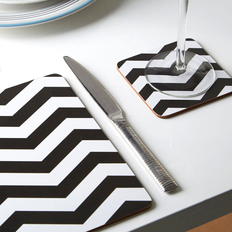 Set of 4 White and Black Chevron Coasters