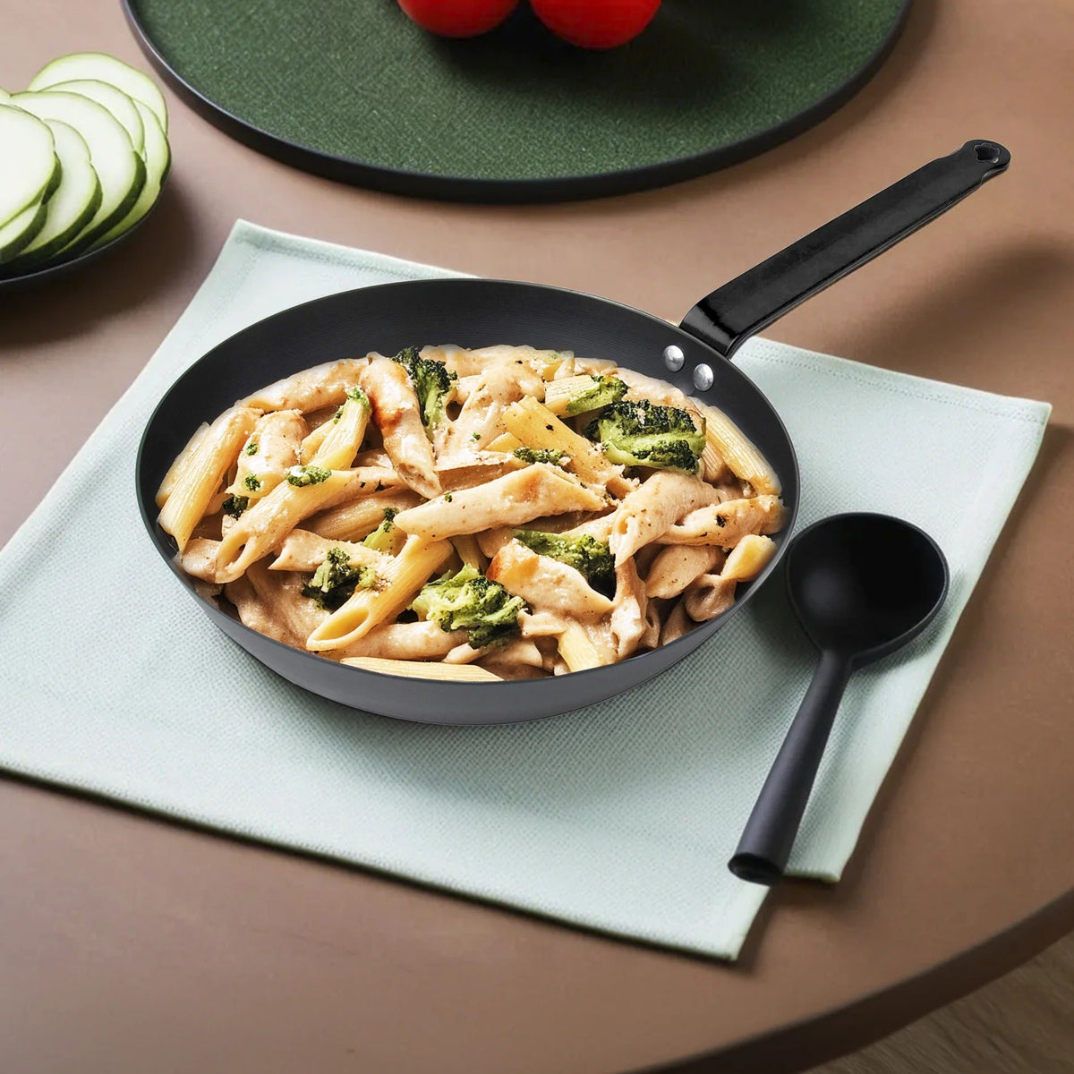 Carbon Steel Pan 28 cm Pre-Seasoned Non-Stick Gas Induction Omelette Fish Fry Black