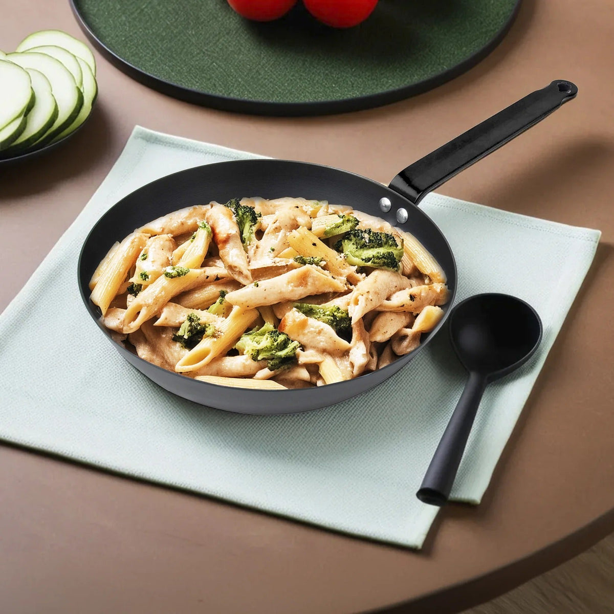 Carbon Steel Pan 28 cm Pre-Seasoned Non-Stick Gas Induction Omelette Fish Fry Black