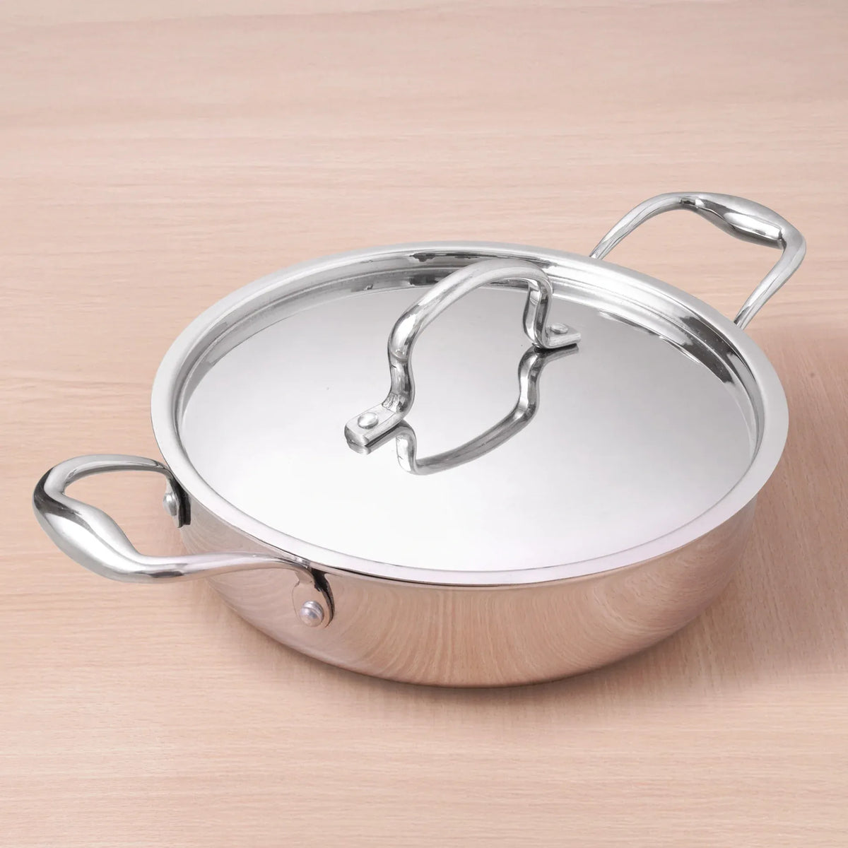 Tri-Ply Stainless Steel Saute Pan 22 cm 2L with Steel Lid