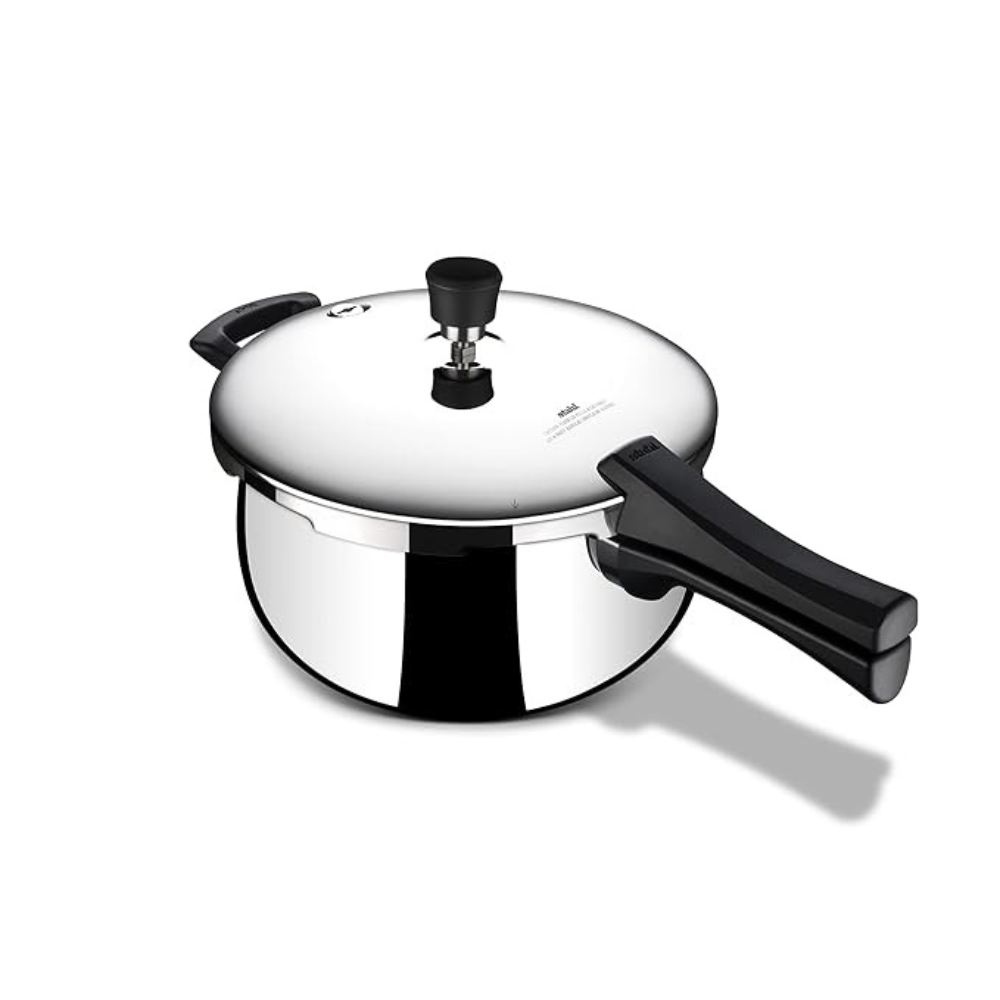 Triply Stainless Steel Pressure Cooker 5 L Outer Lid, Belly Pressure Cooker