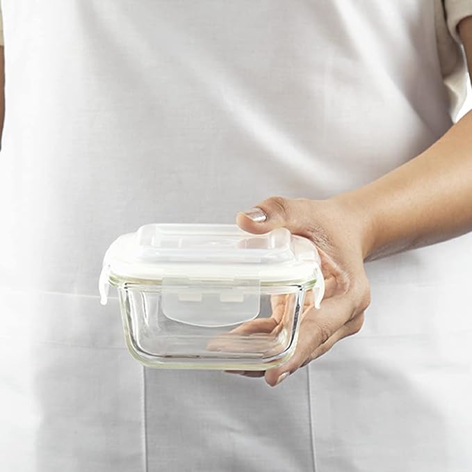 Square Glass Baking Dish With Lid Microwave Safe & Oven Safe, 500 ml, Transparent