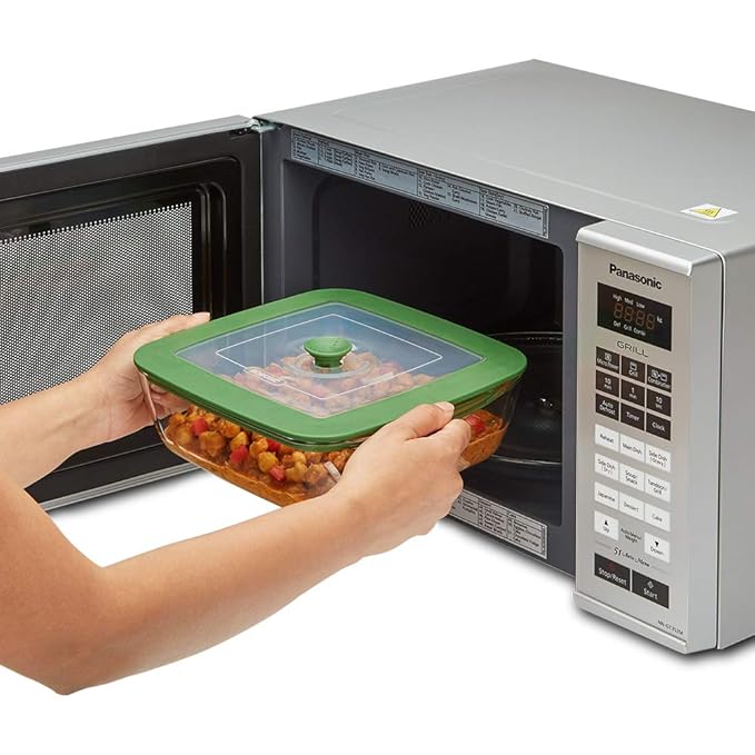 Microwave Safe and Oven Safe Square Glass Baking Dish With Green Lid, 1 Count, Transparent