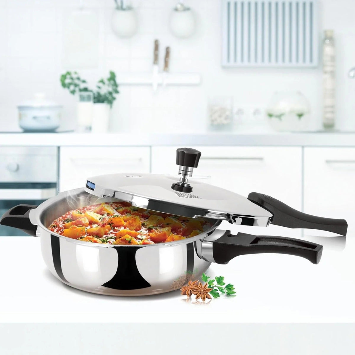 Triply Stainless Steel Pressure Pan 4.5L Outer Lid Induction