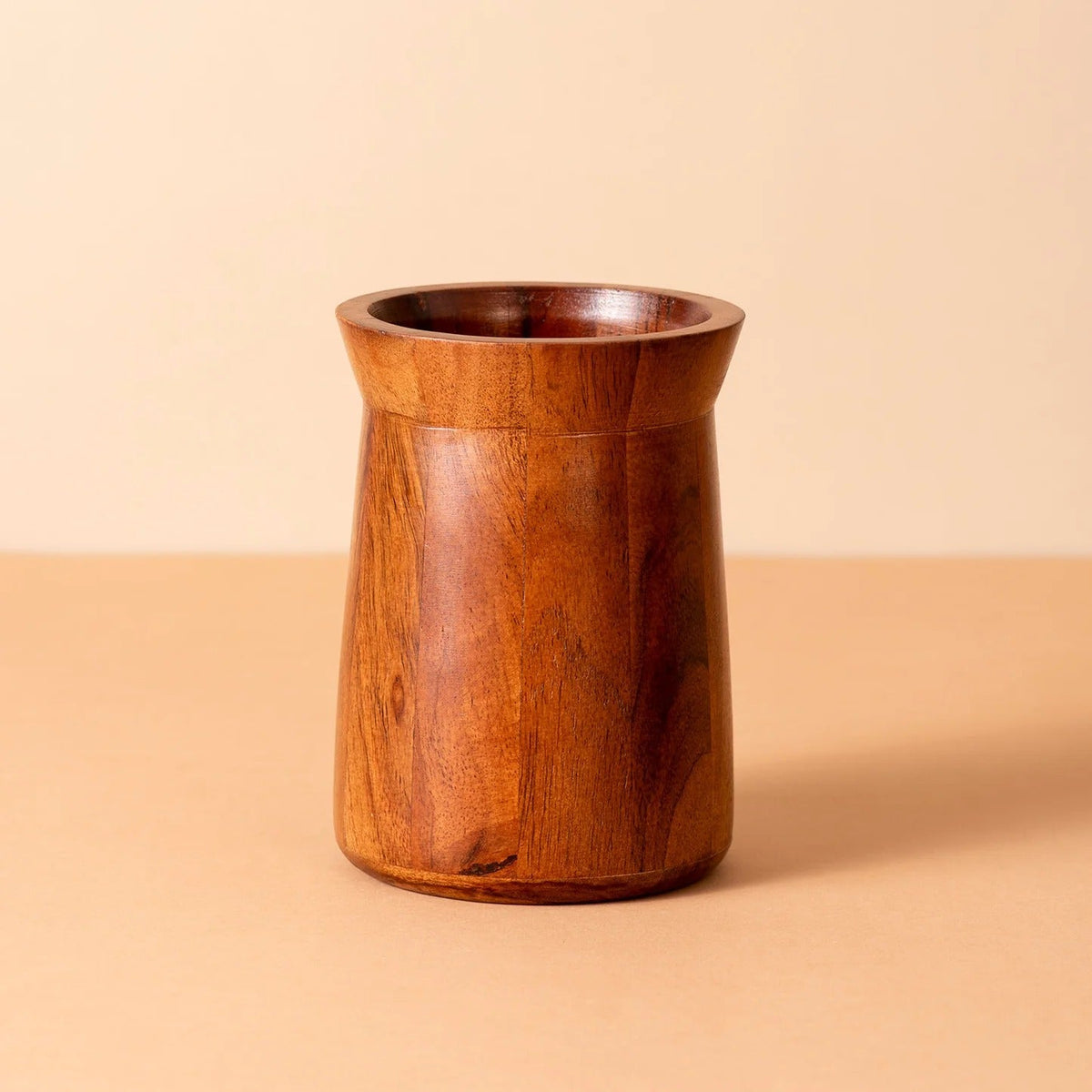 Modern Cutlery Stand