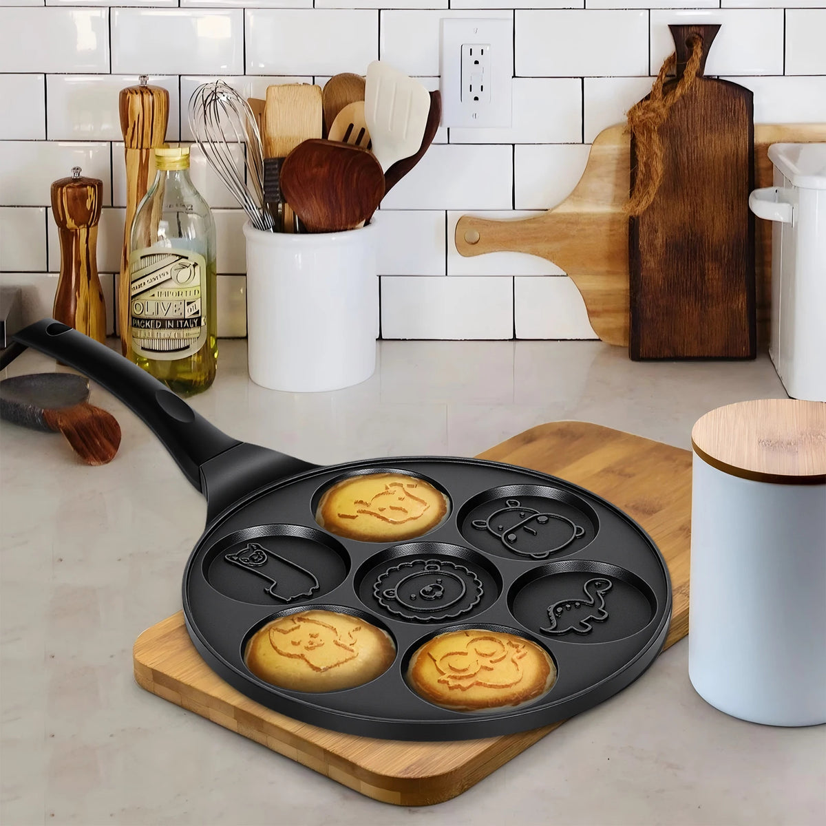 Animal Design Mini Pancake Maker – 7 Cavity Non-Stick Maifan Stone Griddle with Anti-Scald Handle – Great for Fun Kids' Breakfasts (28cm)