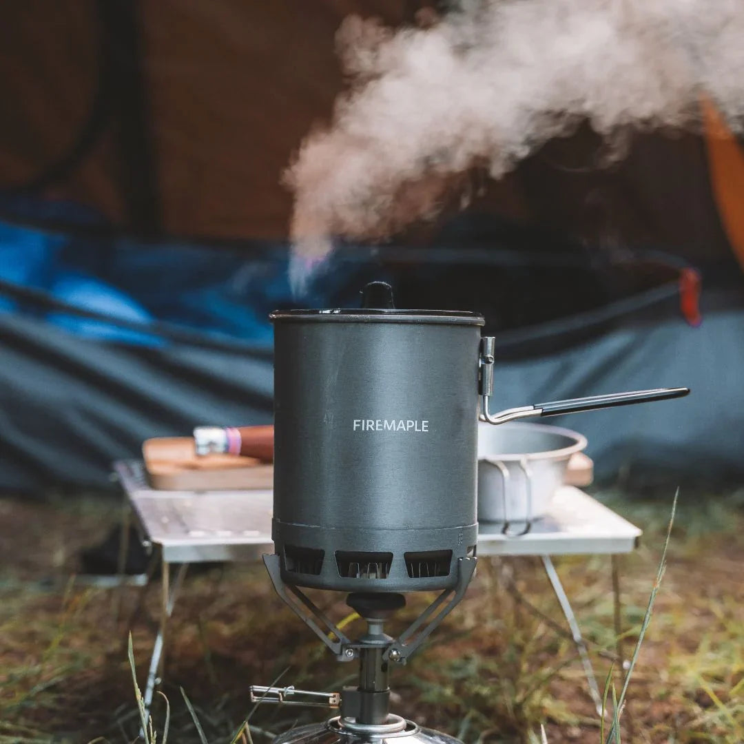 Cooking set with Greenpeak stove
