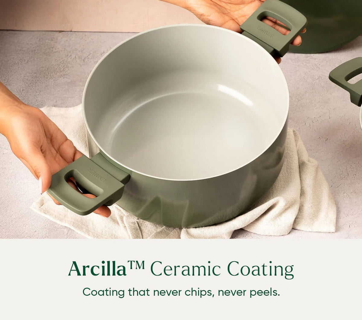 Ceramic Biryani Pot 24 cm Soft-Touch Handle