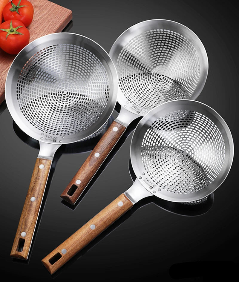 Extra Large 304 Stainless Steel Kitchen Mesh Strainer Skimmer with Sturdy Wooden Handle, Heavy-Duty Frying Strainer for Deep Frying, Boiling, Noodles, Pasta, Dumplings & Vegetables, Available in 22cm, 24cm, 26cm & 28cm Sizes