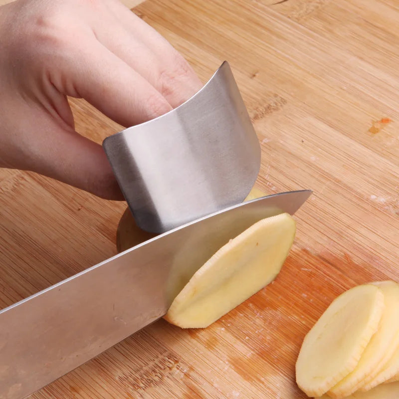 Stainless Steel Finger Guard – Kitchen Knife Safety Finger Protector – Perfect for Safe Chopping & Slicing
