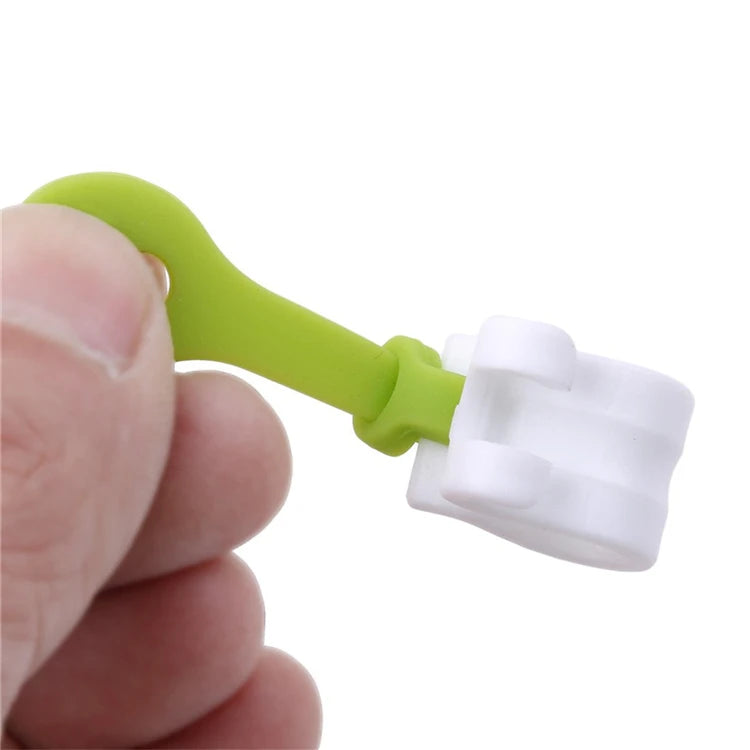 3 Piece Piping Bag Clips – Icing Bag Ties & Pastry Bag Buckles – Ideal for Mess-Free Cake Decorating & Frosting