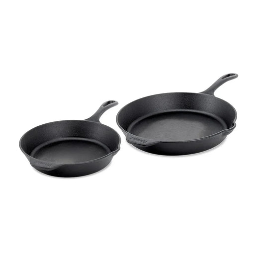 Cast Iron Skillet with Pouring Spout