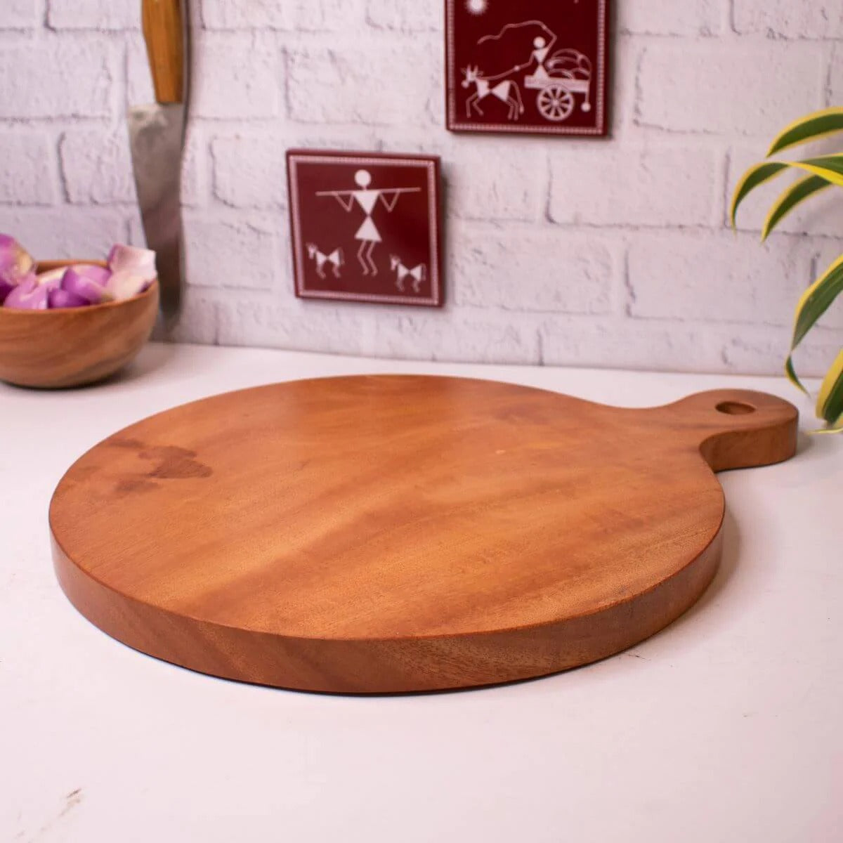 Round Neem Wood Chopping Board