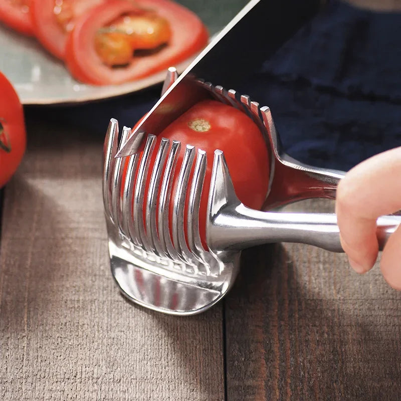 Lemon & Tomato Slicing Holder – Handheld Fruit & Vegetable Cutting Guide Clip for Even Slices – Perfect for Lemons, Tomatoes, Onions & Potatoes (18cm) Aluminium