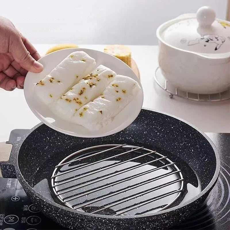 Stainless Steel Trivet Hot Pad – Heat Resistant Insulated Table Mat for Pots, Pans & Dishes – Ideal for Dining Tables & Worktops – Available in Round & Square