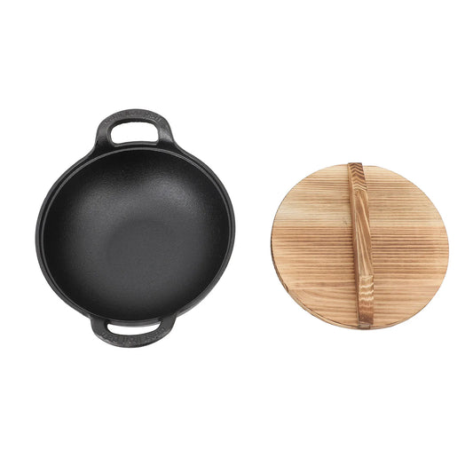 Pre-Seasoned Cast Iron Pan with Wooden Lid – Double-Handle Old-Fashioned Multifunctional Cooking Pot for Stews, Soups & Stir Fry (Available in 20cm, 25cm Sizes)