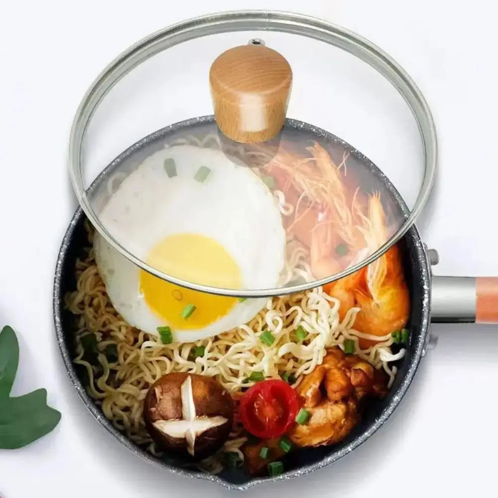 Non-Stick Saucepan with Wooden Handle & Glass Lid – Flat-Bottom Cookware with Pour Spout, Ideal for Heating Milk, Boiling, Simmering & Preparing Sauces, Soups & Noodles – Available in 16cm, 18cm, 20cm & 22cm Sizes