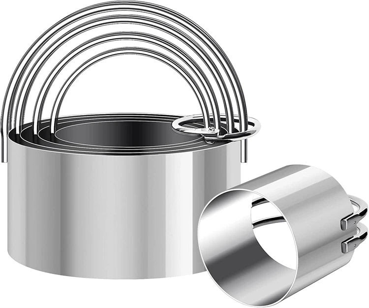 Stainless Steel Round Biscuit Cutter Set — 5 Piece