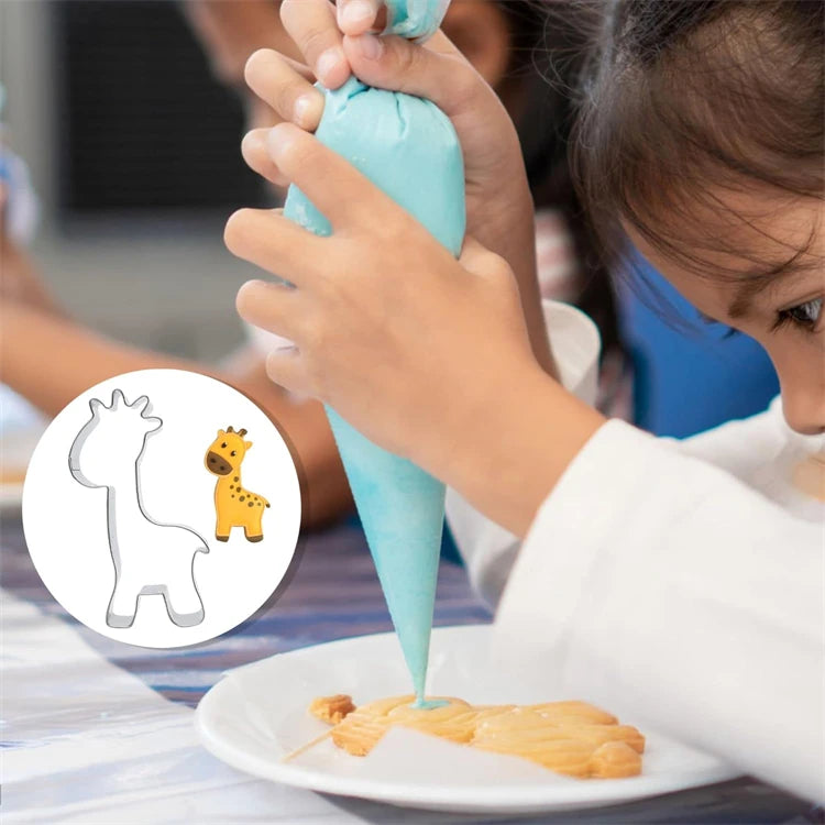 12 Piece Stainless Steel Animal Cookie Cutter Set with Storage Box – Safari Animal Biscuit Cutters – Perfect for Kids Baking & Fondant