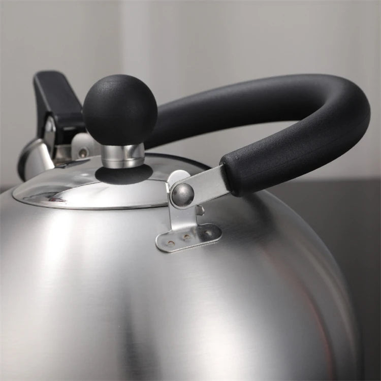 2.5L 304 Stainless Steel Whistling Tea Kettle with Heat Resistant Handle – Stove Top Teapot – Best for Boiling Water for Tea & Coffee – Suitable for Gas, Electric & Induction Hobs