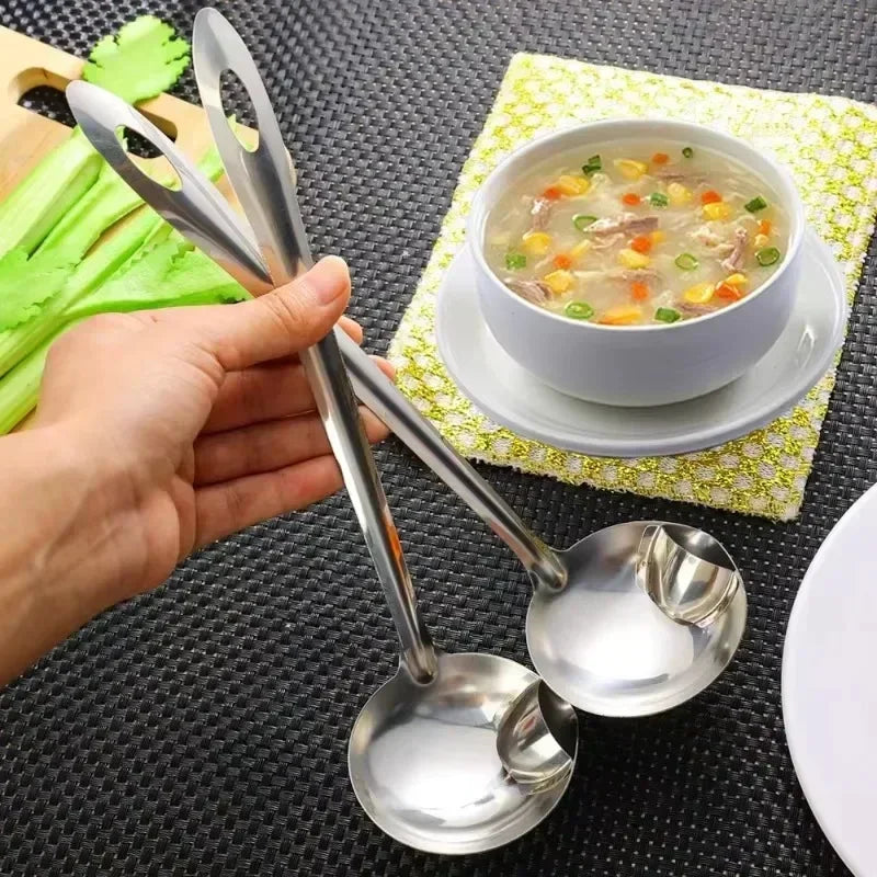 Stainless Steel Fat Separator Spoon – Gravy & Soup Oil Skimmer with Pouring Spout – Great for Skimming Stock, Stews & Sauces – Available in 1 Piece & 2 Pieces