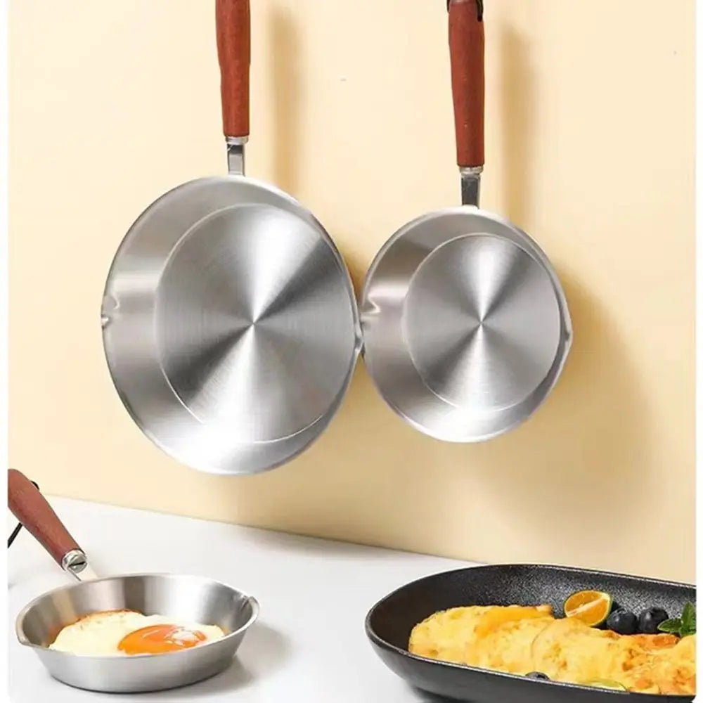 Mini Stainless Steel Egg Frying Pan with Wooden Handle – 304 Flat-Bottom Omelette Skillet – Ideal for Single Eggs, Pancakes & Small Portions – Available in 12.7cm & 16.8cm
