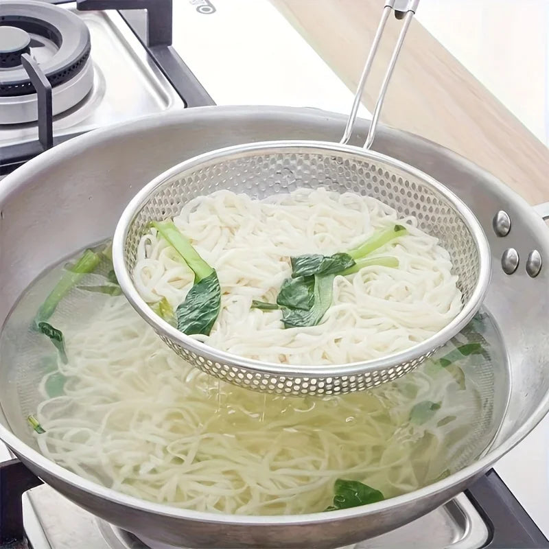Stainless Steel Fine Mesh Noodle Skimmer – Spaghetti & Pasta Strainer Spoon – Ideal for Draining Pasta, Noodles & Vegetables