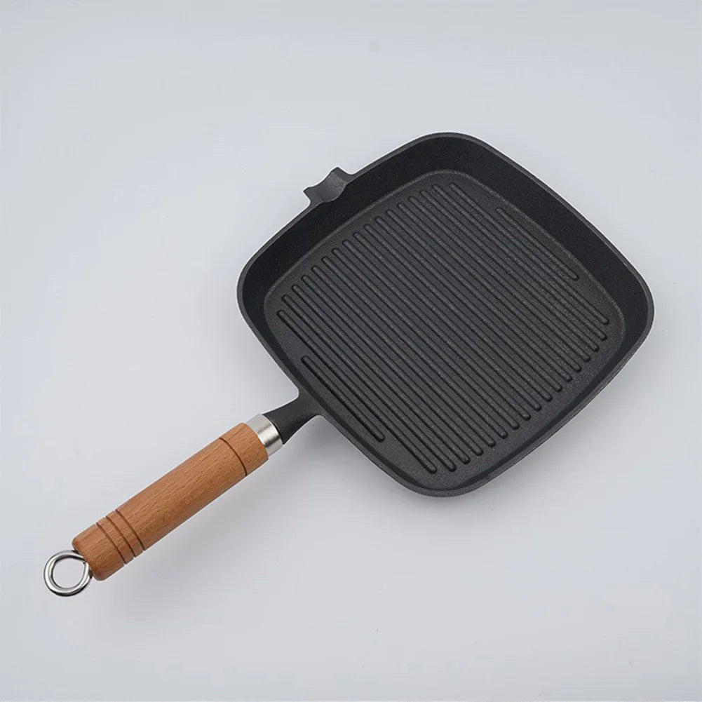 Iron Steak Pan with Folding Wooden Handle – Uncoated Skillet for Indoor & Outdoor Cooking – Perfect for Steaks, Fish & Crispy Vegetables