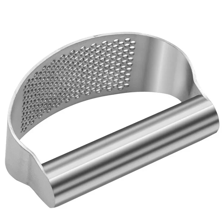 Curved Stainless Steel Garlic Press – Manual Garlic Crusher & Mincer with Ergonomic Handle – Best for Fresh Crushed Garlic & Ginger – Available in Black & Silver