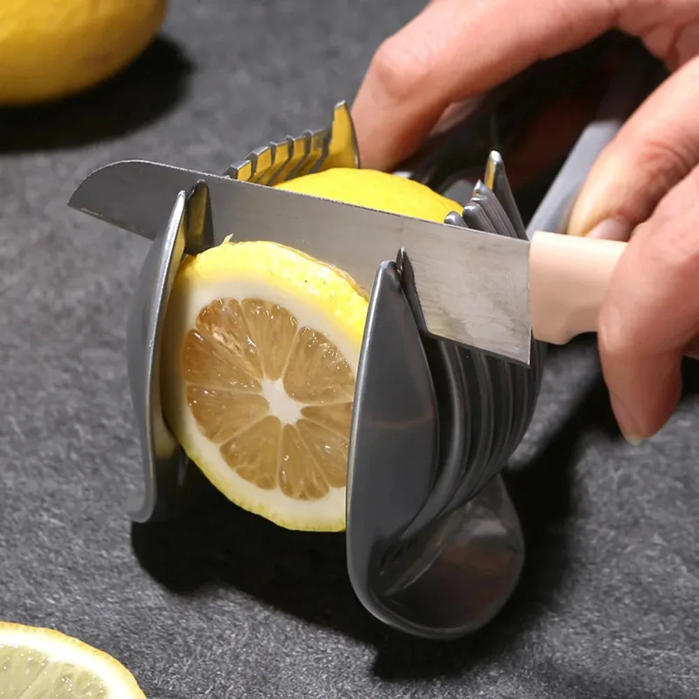 Lemon & Tomato Slicing Holder – Handheld Fruit & Vegetable Cutting Guide Clip for Even Slices – Perfect for Lemons, Tomatoes, Onions & Potatoes (18cm)