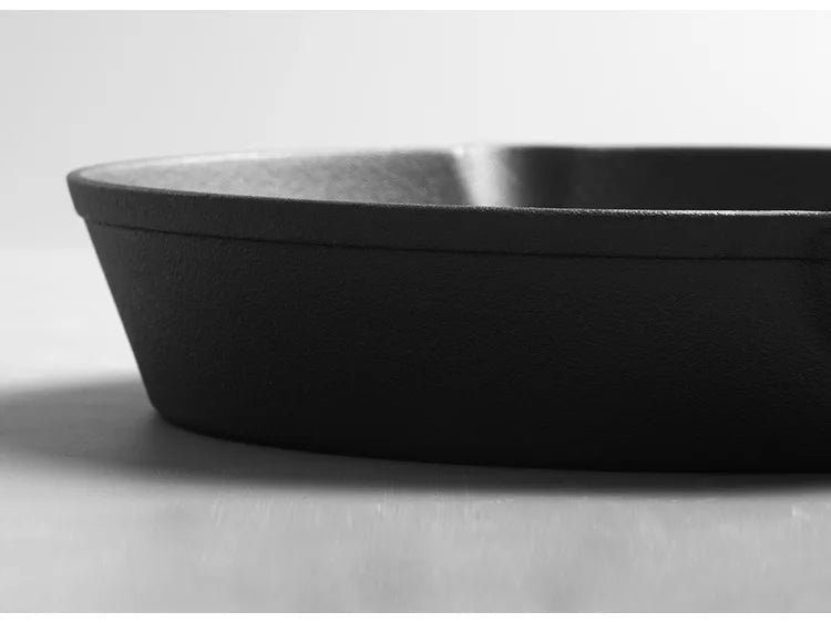 pre-seasoned cast iron skillet pan