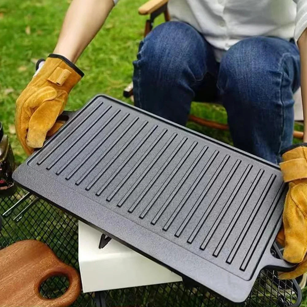 Double-Sided Cast Iron Grill Plate with Double Handles – Ridged & Smooth Griddle for Oven, Hob & BBQ – Best for Steaks, Eggs & Pancakes (51 x 23cm)