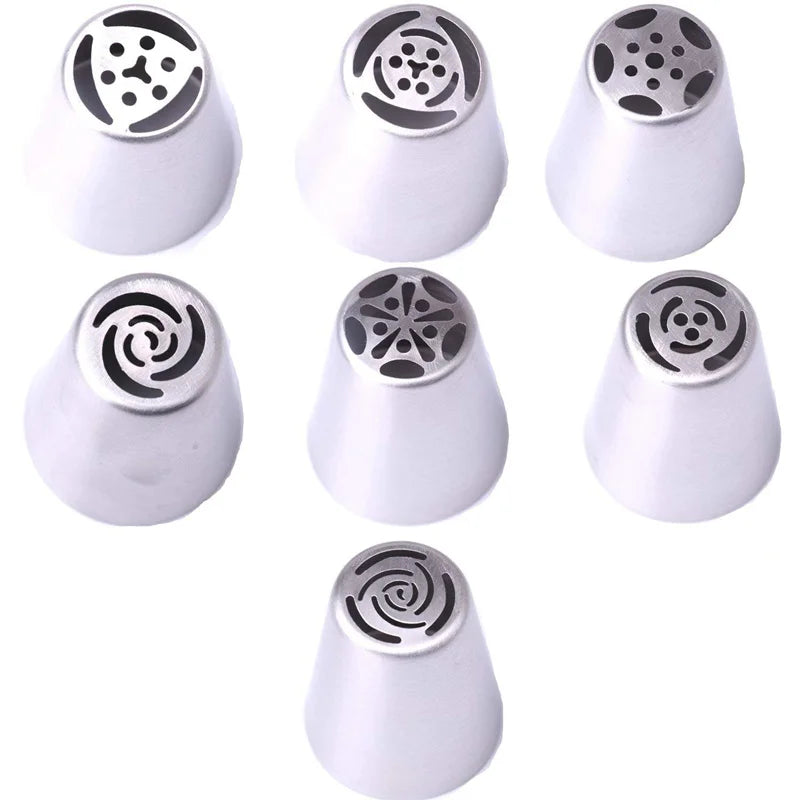 Piping Tips Set with Pastry Bag 7 Pcs