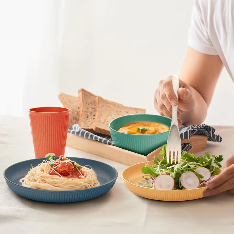 12 Piece Wheat Straw Dinnerware Set – Reusable Unbreakable Plates & Bowls – Perfect for Family Meals, Picnics & Camping