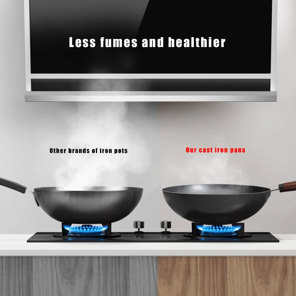 Iron Wok with Wooden Handle – Traditional Hand-Forged Deep Round Bottom Stir-Fry Wok – Great for Stir-Frying & Deep Frying on Gas Hobs – Available in 30cm & 32cm