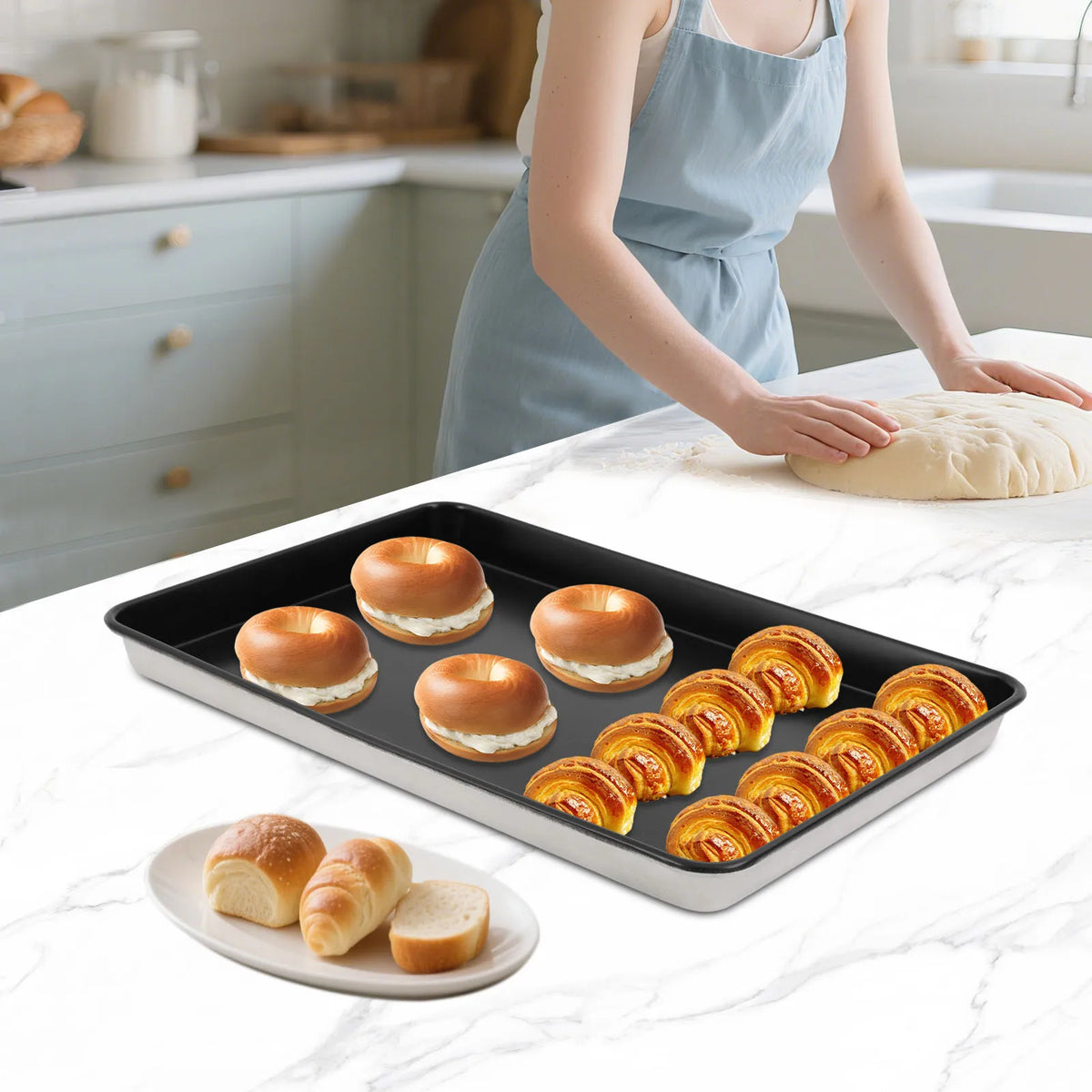 Non-Stick Aluminium Baking Pan – Rectangular Oven Tray & Cookie Sheet – Perfect for Cookies, Cakes, Pizza & Roast Vegetables