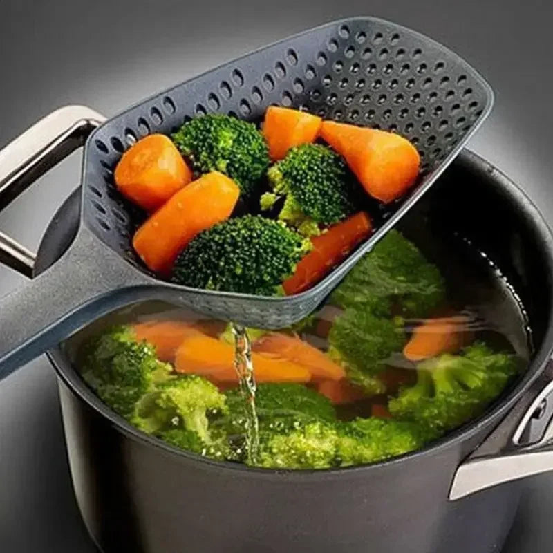 Long Handle Strainer Spoon – Pasta & Spaghetti Draining Scoop Colander – Best for Fried Food, Vegetables & Noodles – Available in Black, Green, Red & Yellow Colours