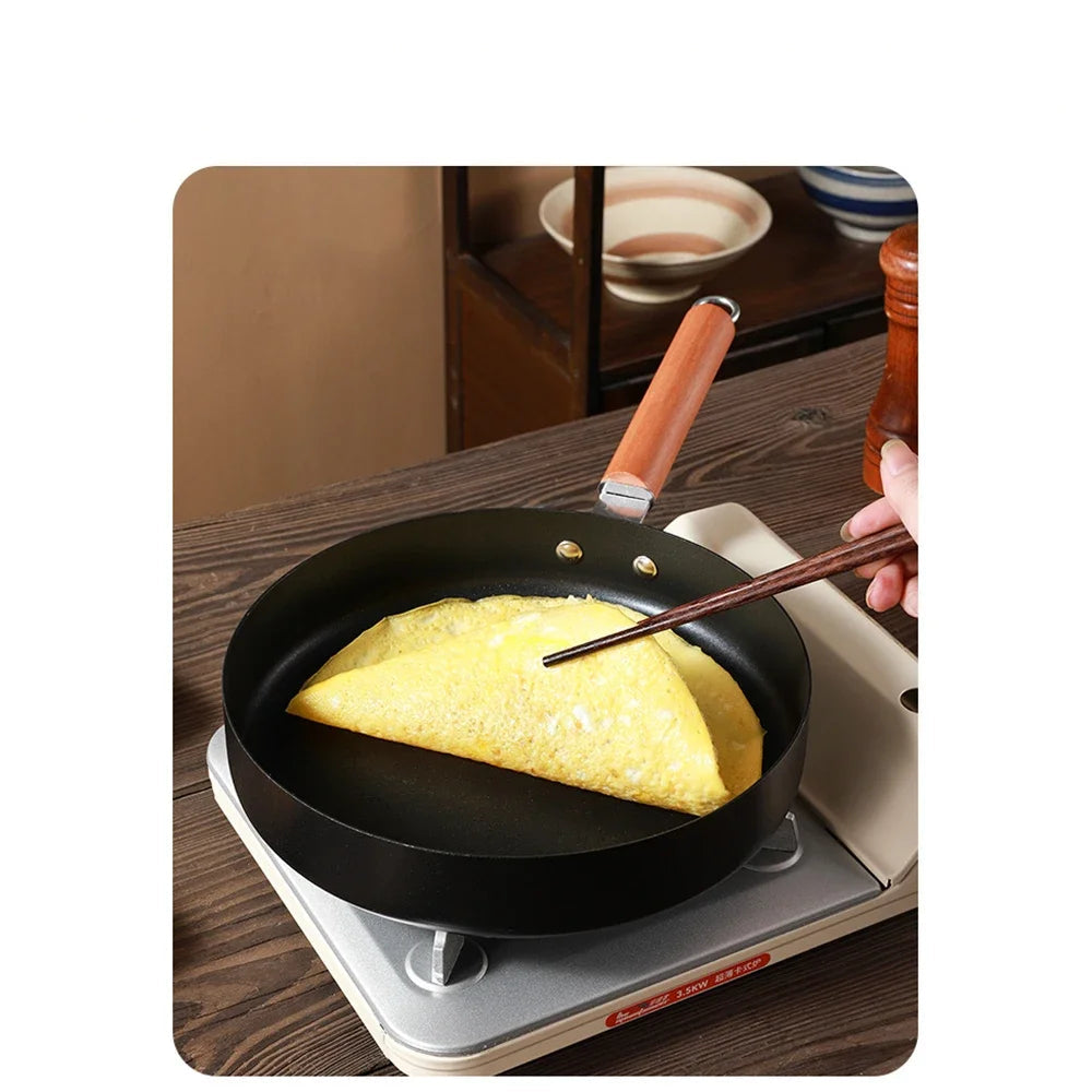 Non-Stick Flat-Bottom Frying Pan with Wooden Handle – Skillet for Gas & Induction Stoves, Perfect for Pancakes, Eggs, and Home Cooking, Available in 3 Sizes (24cm/26cm/28cm)