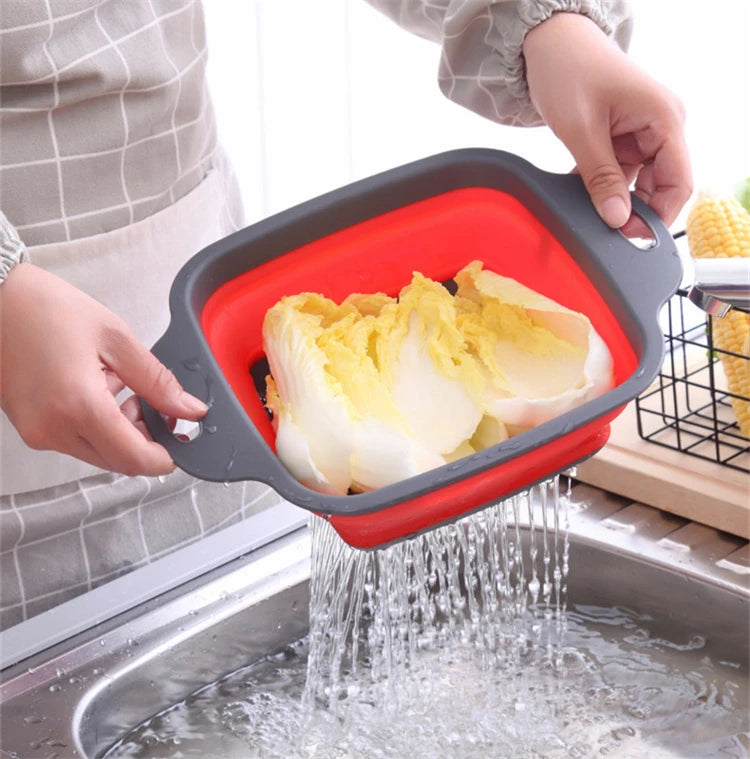Square Collapsible Silicone Colander – Foldable Food, Fruit & Vegetable Strainer – Great for Draining Pasta & Saving Cupboard Space – Available in Green, Blue, Red & Orange Colours
